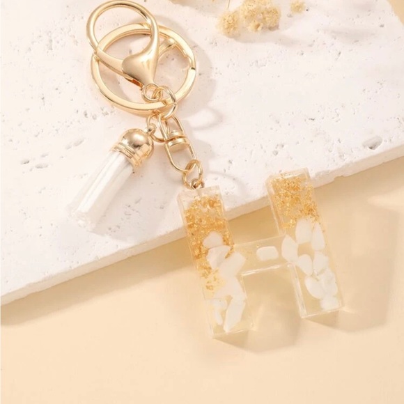 Letter H keychain/Bag Charm. Yellow and white with tassel. - Picture 2 of 2